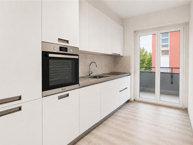 3.5 Renoviertes Lokal in Lugano mit Gemeinschaftspool