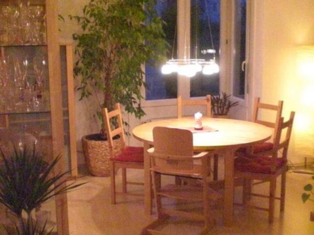 3,5 Zi. Wohnung in zentraler, ruhiger Lage mit Garten, TG & SP