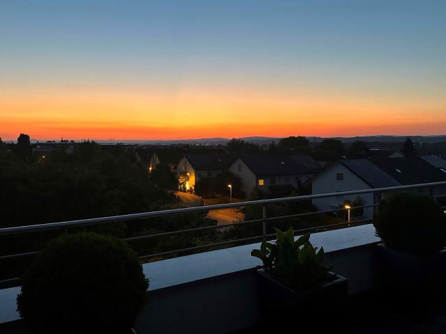 3.5 Zimmer Attika Feeling umlaufender Terrasse