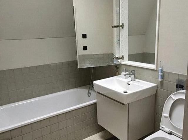 3.5 Zimmer Attikawohnung in Zürich mit schöner Aussicht zu vermieten