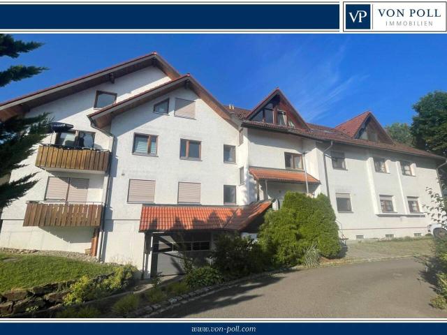 3,5 Zimmer Erdgeschosswohnung mit Terrasse und TG Stellplatz
