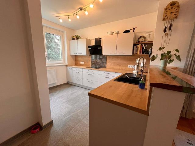 3,5 Zimmer in Gries: 97m², Balkon, Garage, kernsaniert – provisionsfrei