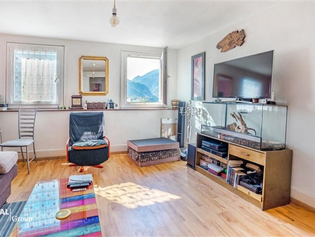 3,5 Zimmer Wohnung auf dem Dachboden, zum Renovieren
