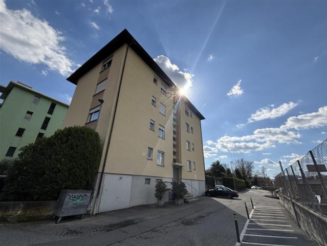 3,5 Zimmer Wohnung im 3. Stock in sonniger Lage / 3,5 Zimmer Wohnung im 3. Stock in sehr sonniger Lage in Vacallo