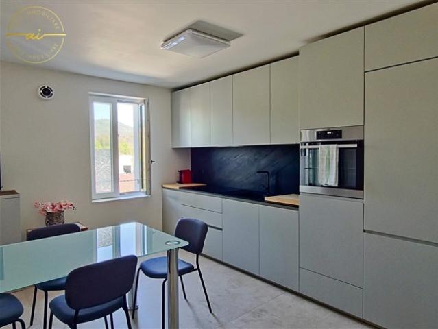 3,5 ZIMMER WOHNUNG IM ZENTRUM VON GENESTRERIO