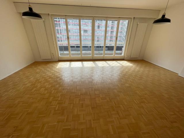 3.5 Zimmer Wohnung mit Balkon mitten im Zentrum von Freiburg
