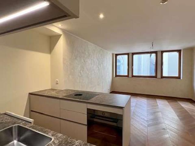 3.5 Zimmer, 140 m², 1. Stock