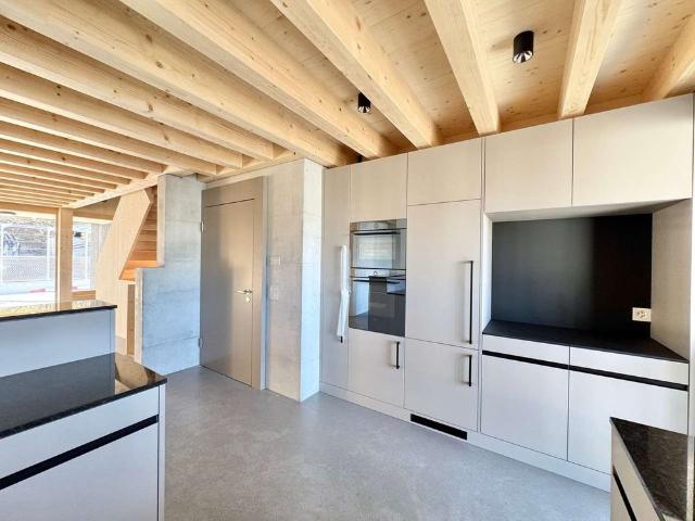 3.5 Zimmer, 160 m²