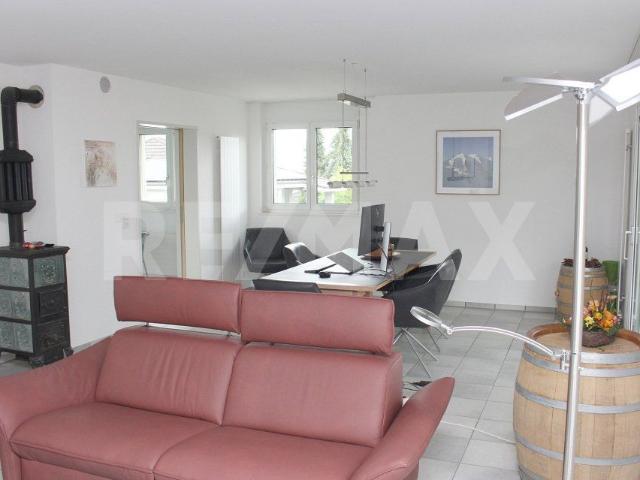 3.5 Zimmer, 103 m², 2. Stock