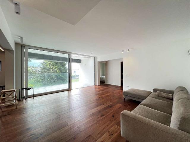 3.5 Zimmer, 100 m², 2. Stock