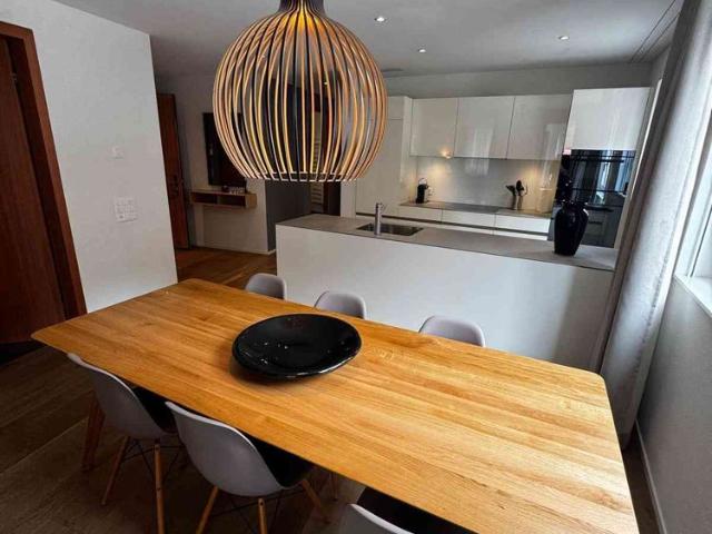 3.5 Zimmer, 102 m², 1. Stock