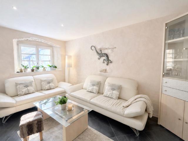 3.5 Zimmer, 105 m², EG