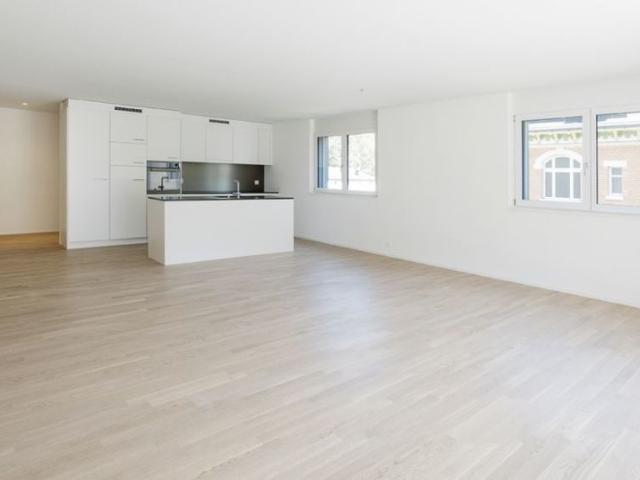3.5 Zimmer, 105 m², 2. Stock