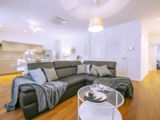 3.5 Zimmer, 105 m², 2. Stock