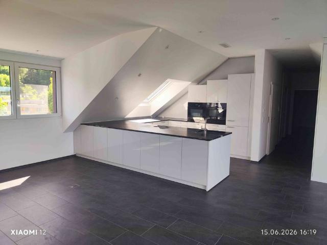 3.5 Zimmer, 105 m², 5. Stock
