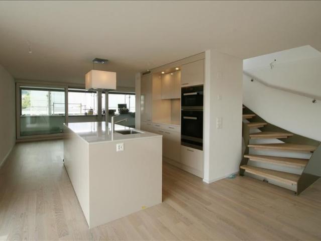 3.5 Zimmer, 105 m², 6. Stock
