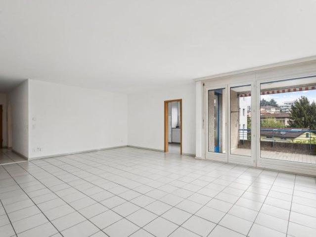 3.5 Zimmer, 106 m², 2. Stock