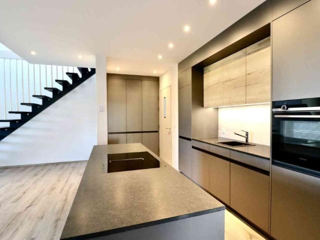 3.5 Zimmer, 106 m², 2. Stock