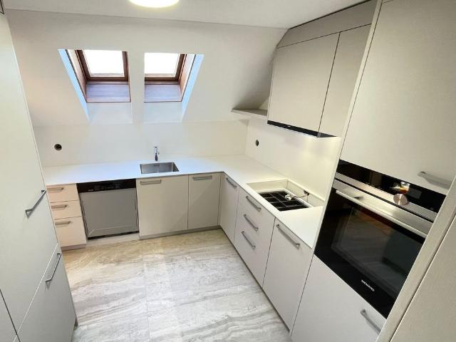 3.5 Zimmer, 108 m², 2. Stock
