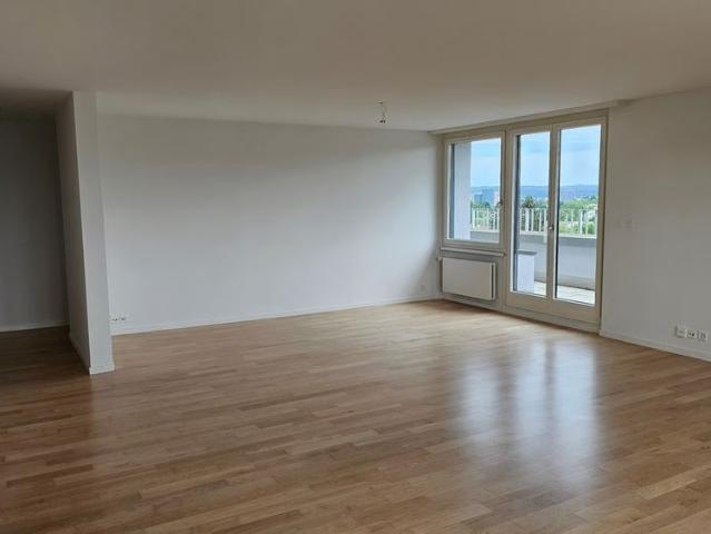3.5 Zimmer, 108 m², 7. Stock