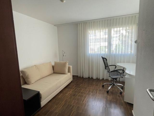 3.5 Zimmer, 110 m², 1. Stock
