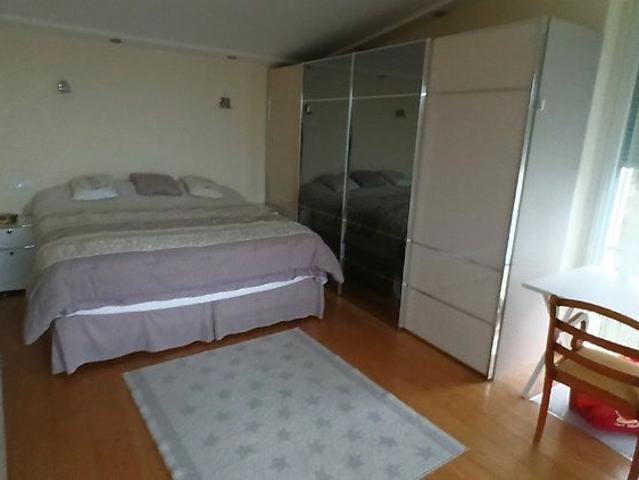 3.5 Zimmer, 110 m², 1. Stock