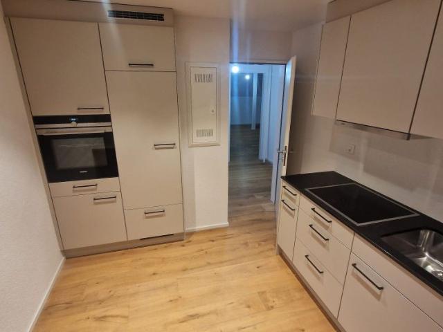 3.5 Zimmer, 110 m², 1. Stock