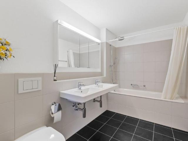 3.5 Zimmer, 110 m², 2. Stock