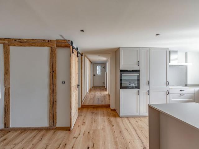 3.5 Zimmer, 111 m², 1. Stock