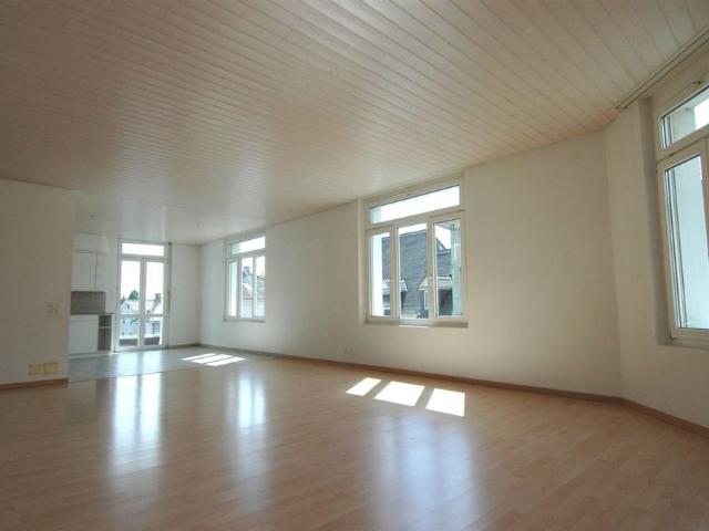 3.5 Zimmer, 112 m², 2. Stock
