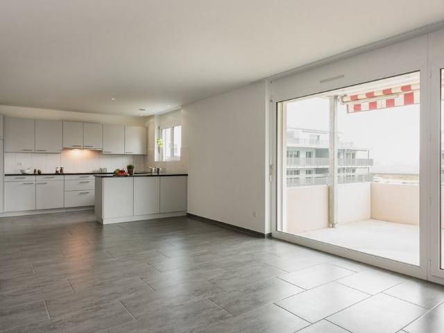 3.5 Zimmer, 112 m², 2. Stock