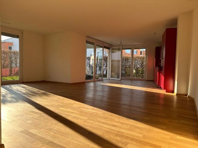 3.5 Zimmer, 120 m², EG