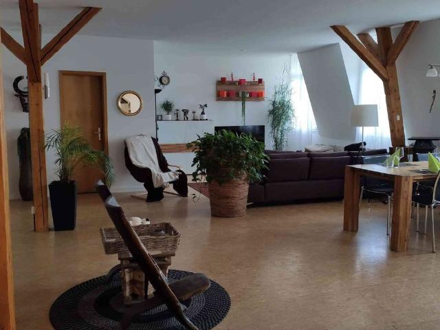 3.5 Zimmer, 120 m², 1. Stock