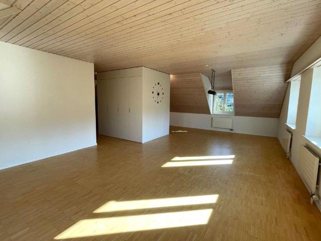 3.5 Zimmer, 120 m², 2. Stock