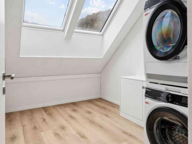 3.5 Zimmer, 125 m², 2. Stock