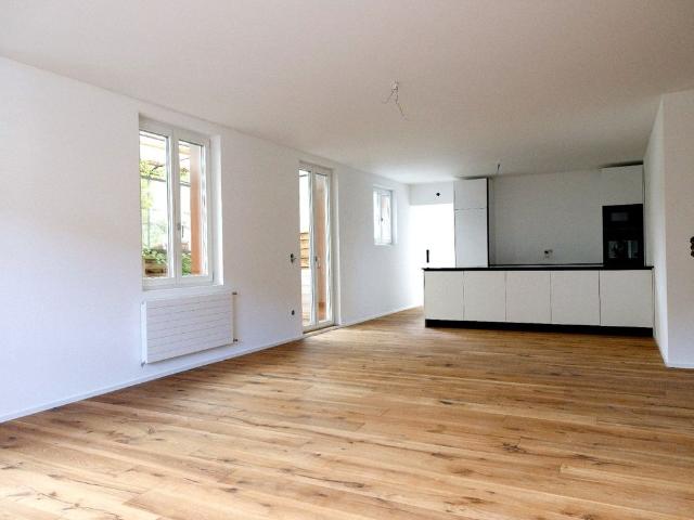 3.5 Zimmer, 126 m², EG