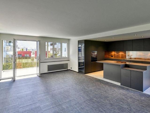 3.5 Zimmer, 126 m², 1. Stock