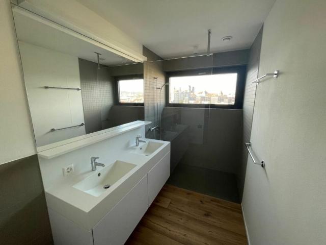 3.5 Zimmer, 133 m², 5. Stock