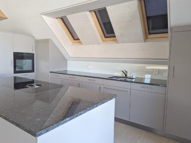 3.5 Zimmer, 135 m², 2. Stock