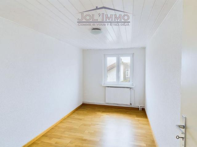 3.5 Zimmer, 58 m², 2. Stock