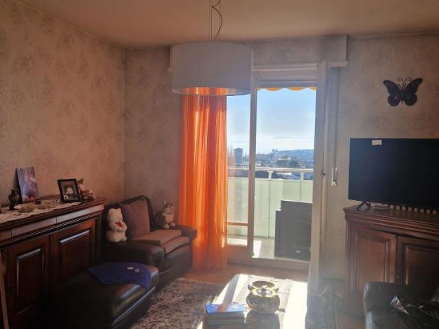 3.5 Zimmer, 65 m²