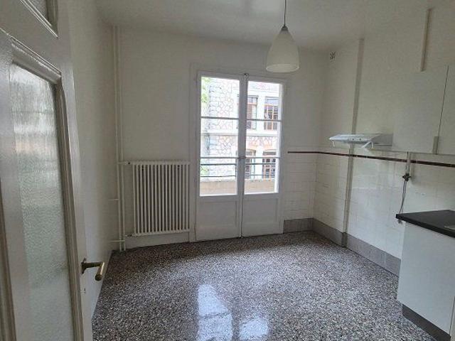 3.5 Zimmer, 60 m², 1. Stock