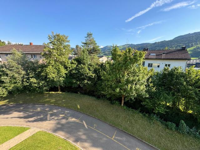 3.5 Zimmer, 60 m², 1. Stock