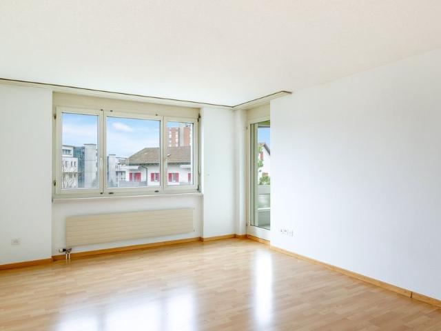 3.5 Zimmer, 74 m², 1. Stock
