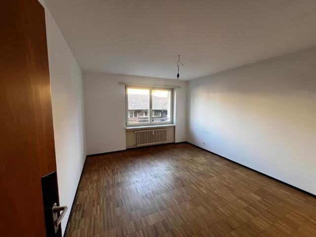 3.5 Zimmer, 74 m², 1. Stock