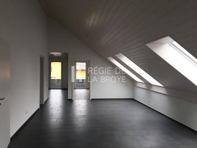 3.5 Zimmer, 74 m², 1. Stock
