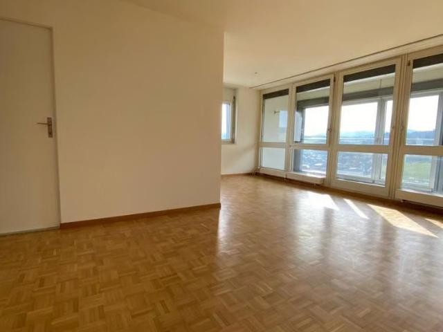 3.5 Zimmer, 75 m², 3. Stock