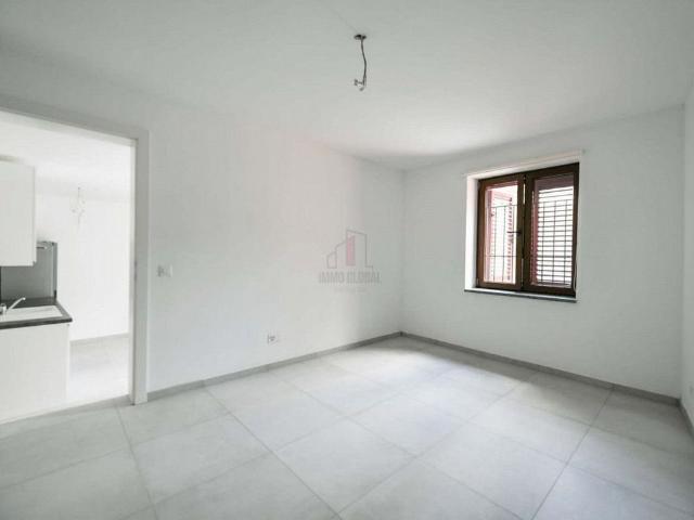 3.5 Zimmer, 75 m², 1. Stock