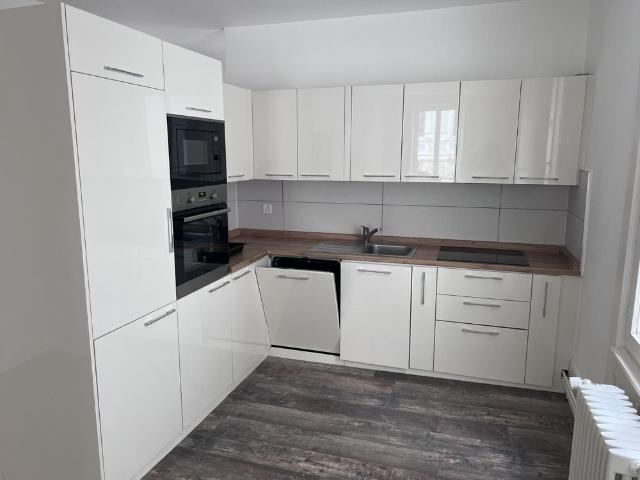 3.5 Zimmer, 75 m², 1. Stock
