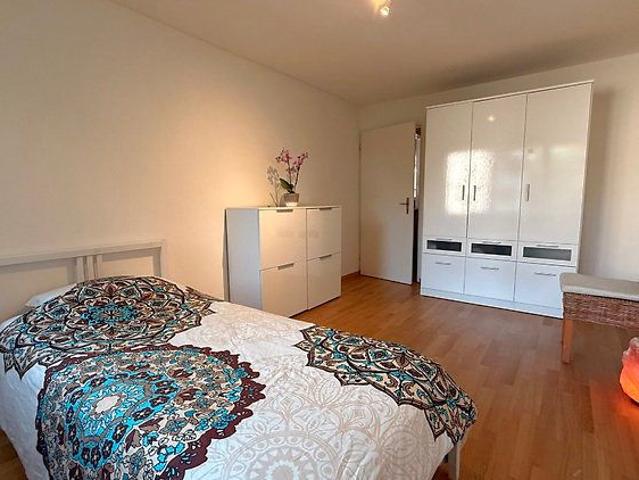 3.5 Zimmer, 75 m², 1. Stock